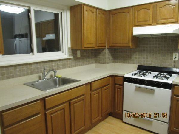 2482 Batchelder St 1stFL - Photo 3 of 7