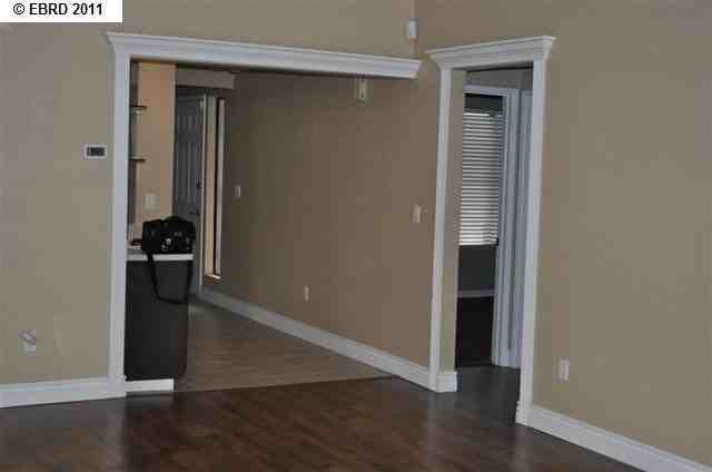 5702 Cutter Loop - Photo 3 of 13