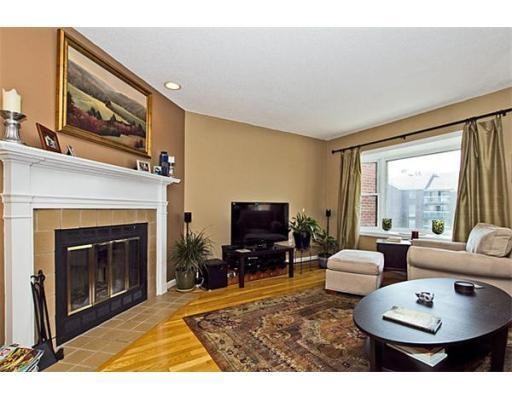 41 Breakwater Dr - Photo 2 of 17