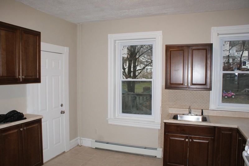 12 Spruce St #10 - Photo 3 of 10