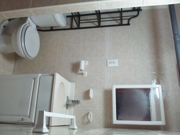 484 Coolidge Ave - Photo 3 of 3