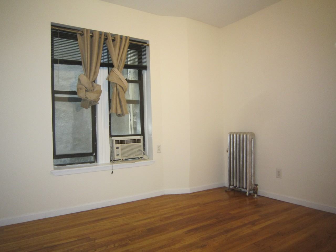 146 2nd Ave - Photo 2 of 4