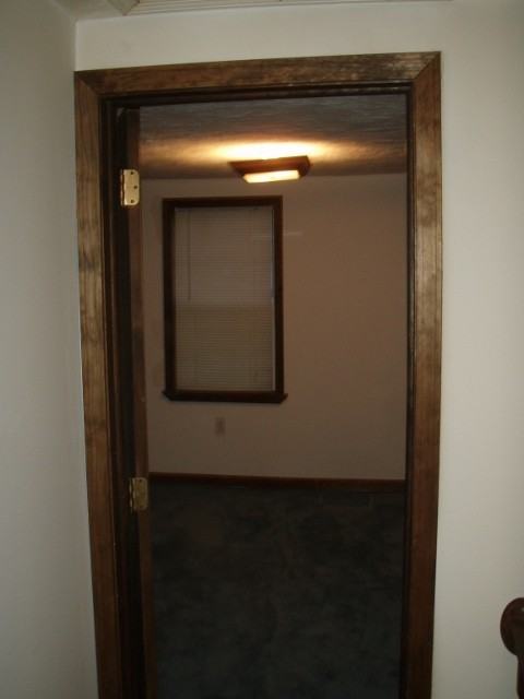 433 E High St - Photo 2 of 3