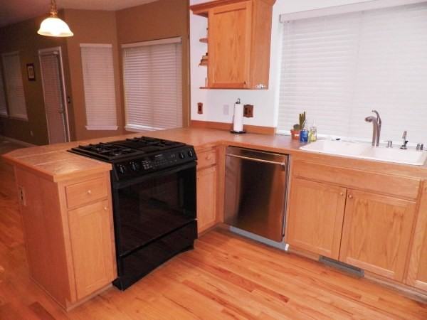 13706 239th Pl SE - Photo 3 of 18