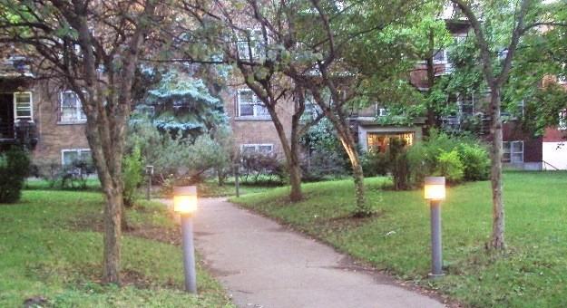 5730 Avenue de Darlington #8