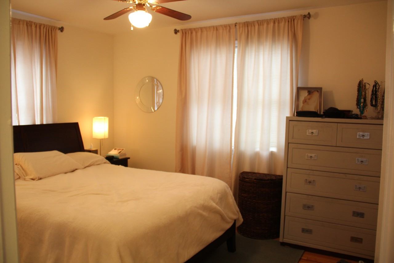 4512 Everett St - Photo 3 of 9