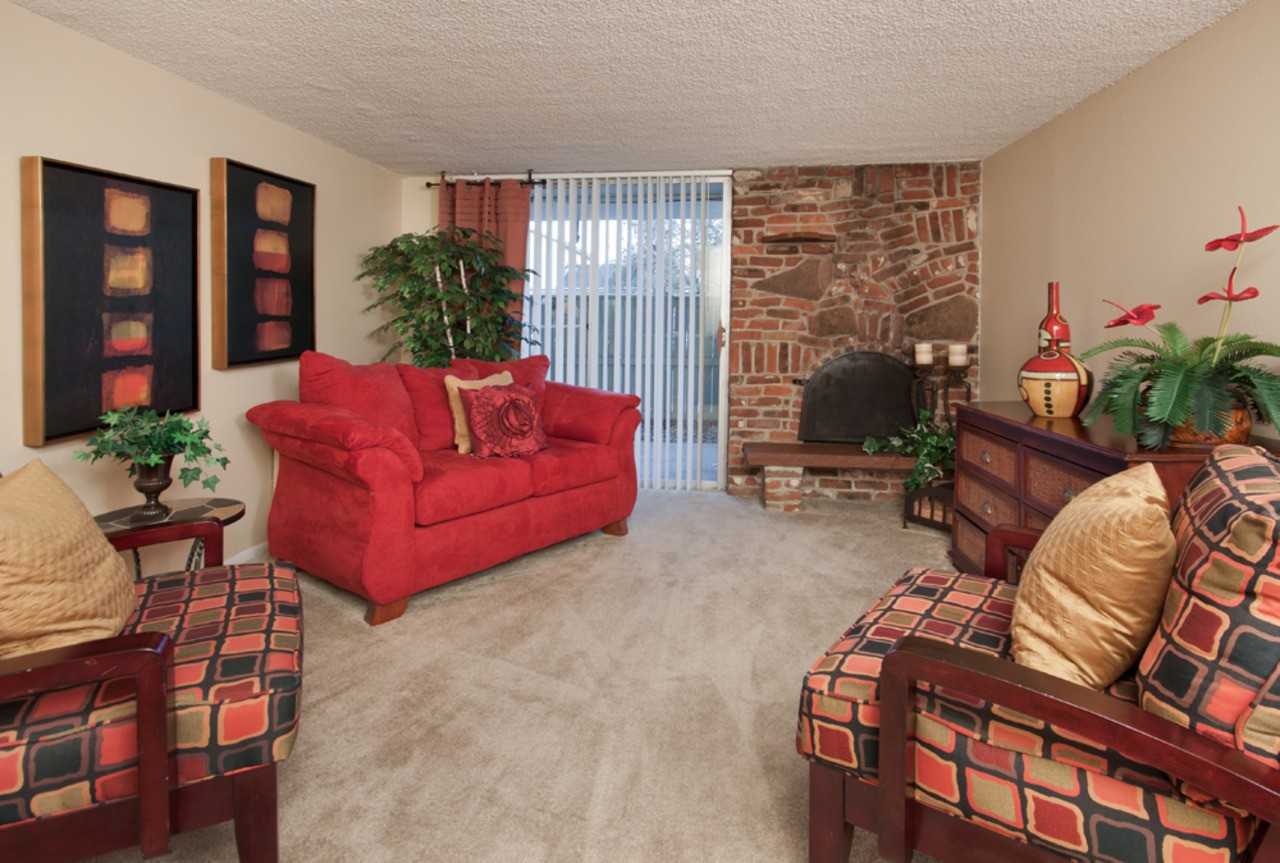 4697 E Louisiana Ave - Photo 3 of 4