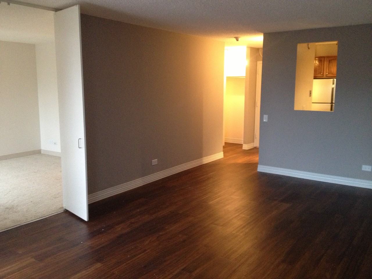 100 S Chestnut St - Photo 3 of 7