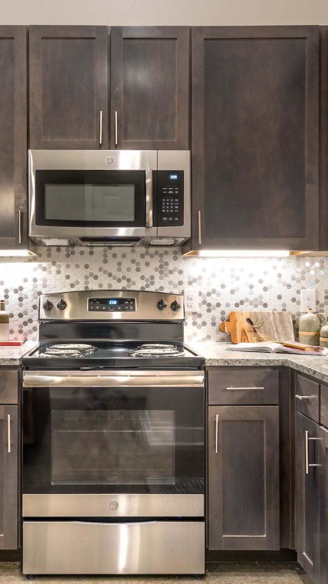 Lakeview Apartments - Reel 27 of 28