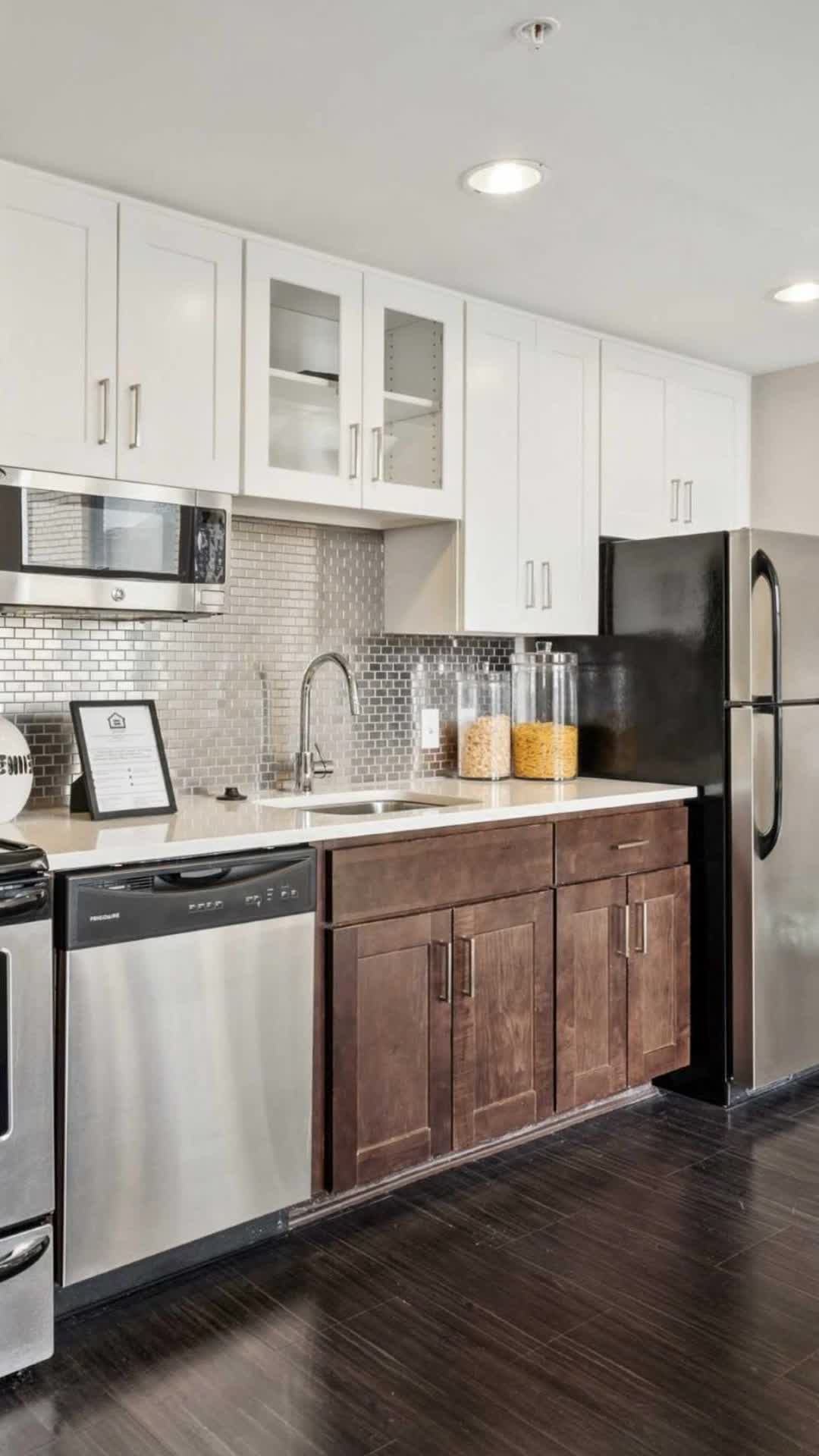 Deco at CNB - Reel 51 of 51