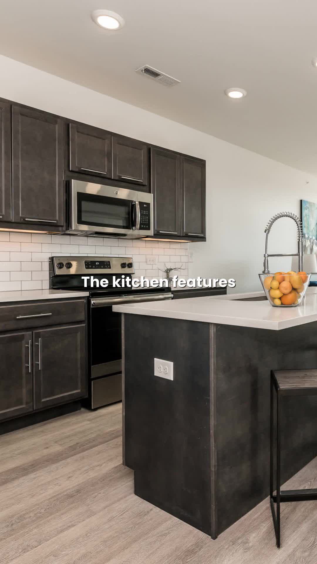 Duveneck Square - Reel 51 of 51