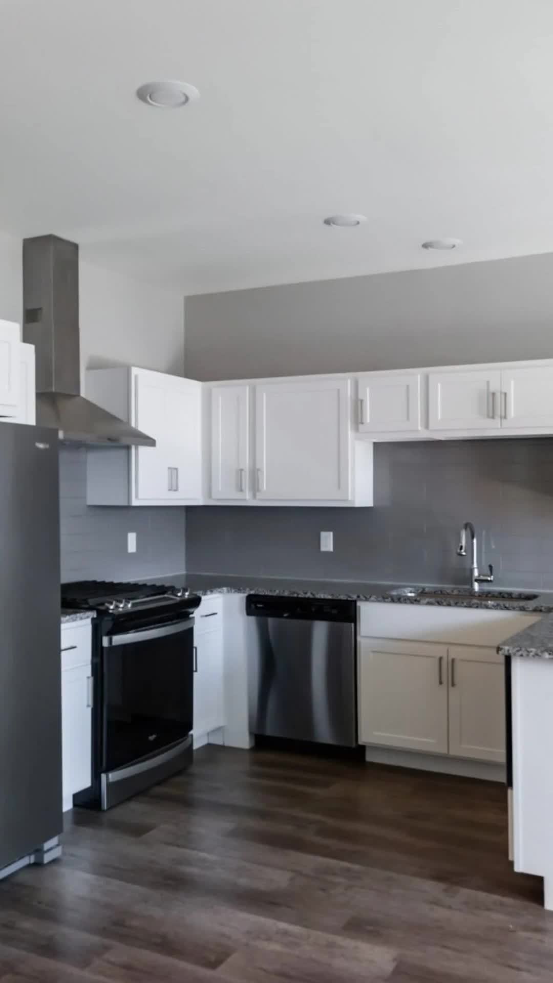 Evergreen Townhomes - Reel 116 of 120