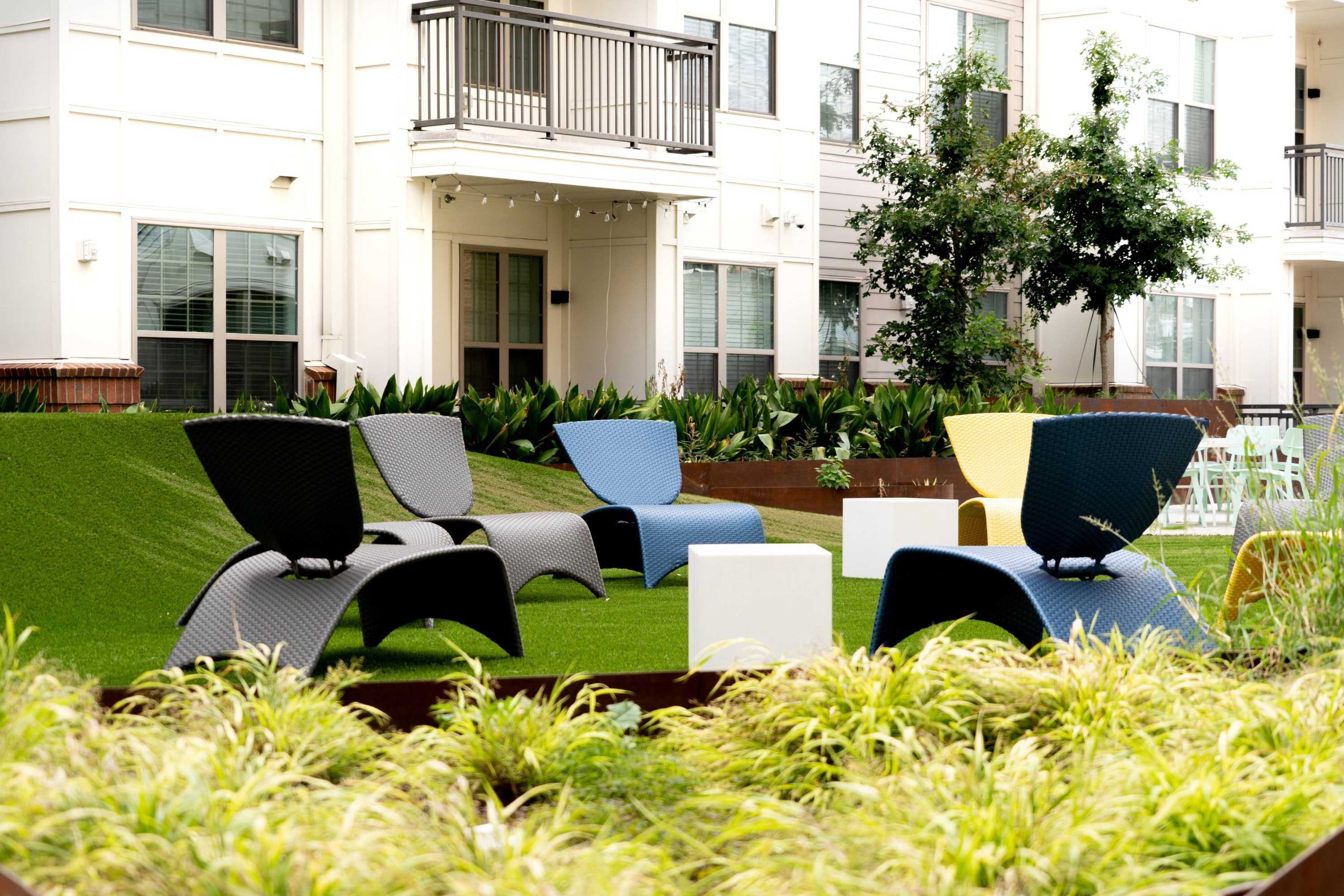 Paloma West Midtown - Reel 27 of 32